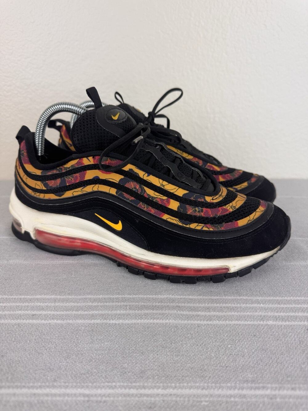 Women’s Nike Air Max 97 Athletic Running Sneakers Trainers Black Gold Floral 9